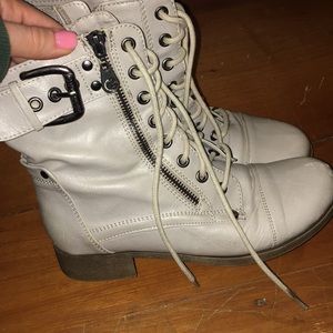 Guess Combat Boots